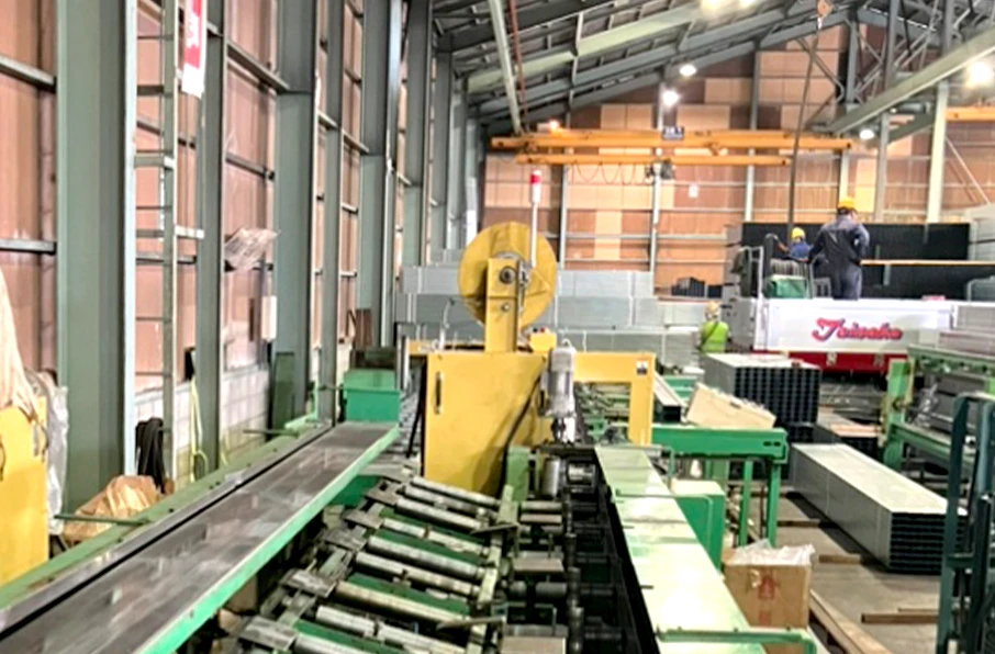 株式会社KMC 広島工場 工場風景