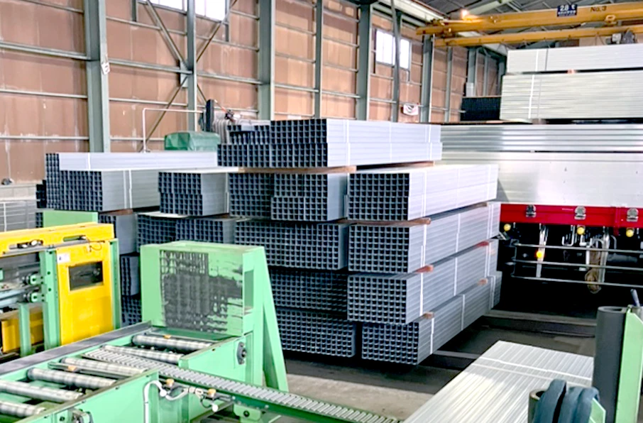 株式会社KMC 広島工場 工場風景